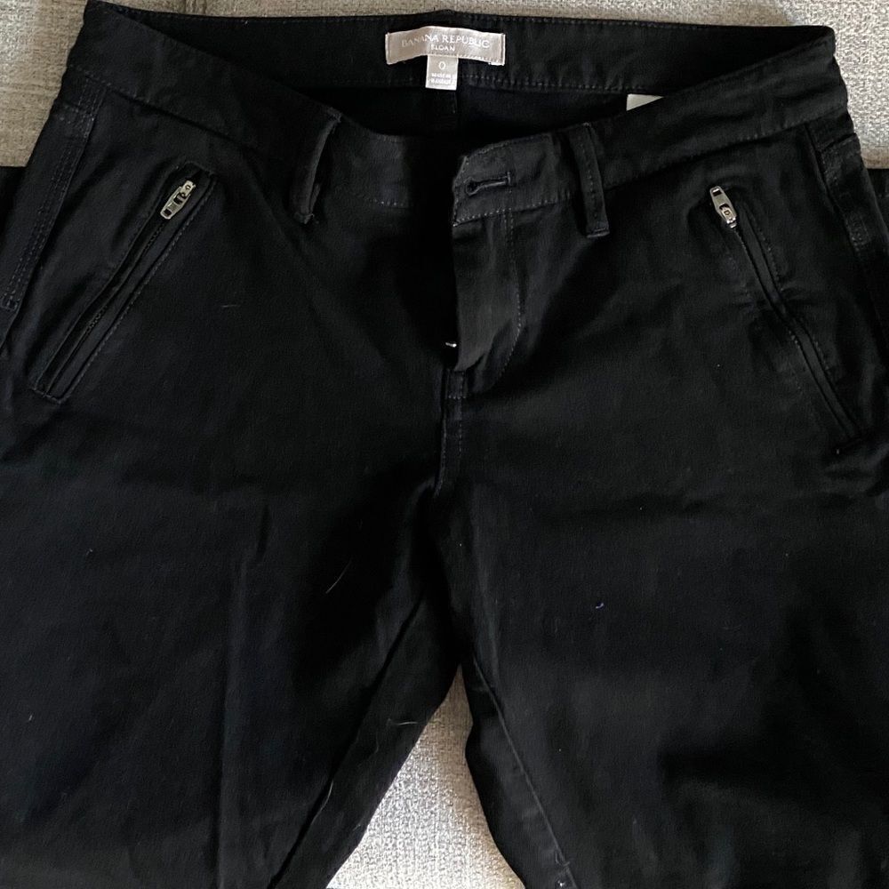 Banana Republic Black Slim Cropped Jeggings Jeans 0 | Black Zipper Pockets - Picture 2 of 3
